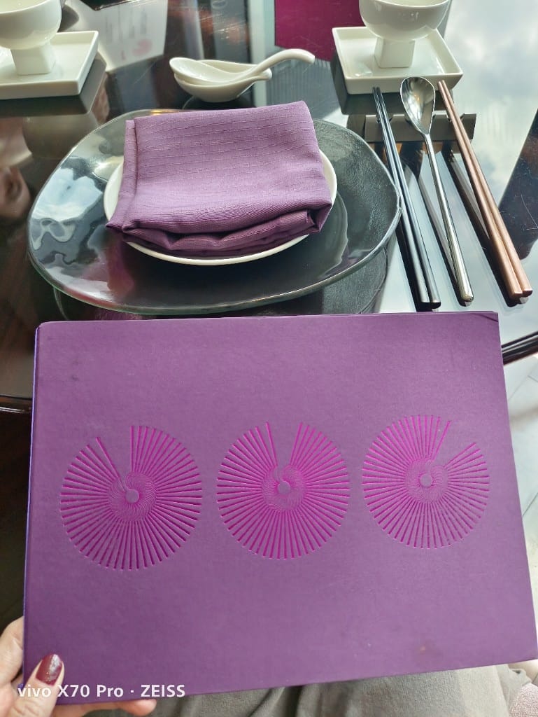 【台北住宿】台北W飯店，上佳客房HH&紫豔午餐