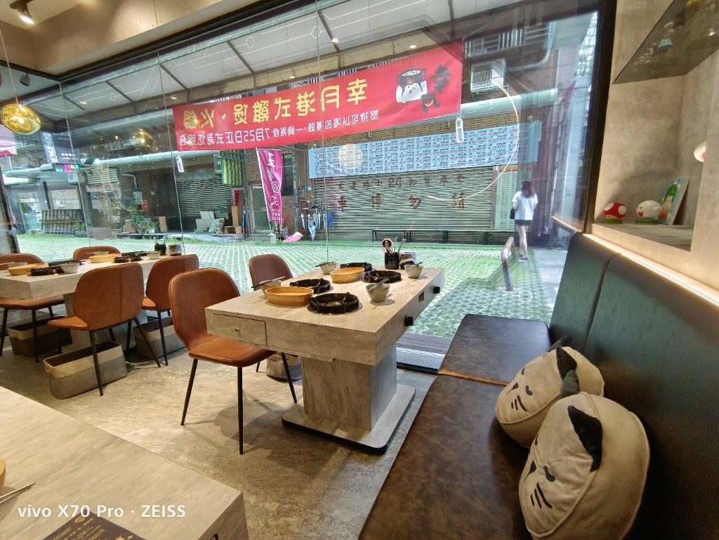 【新莊吃到飽】幸月港式雞煲，新莊最新港式火鍋吃到飽😸