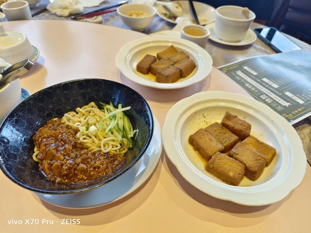 【台北吃到飽】圓山大飯店圓苑餐廳，快閃江浙菜吃到飽，漲快$500可是大退步！？