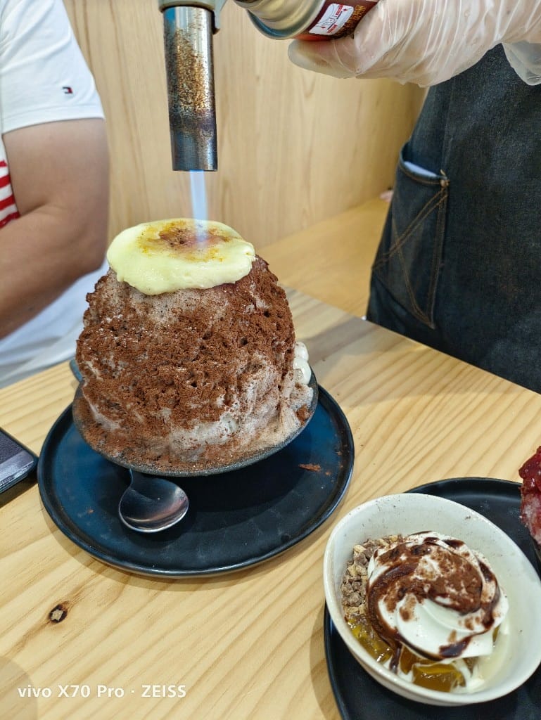 【台北美食】永康街美食，白水豆花&金雞母 &老鄧