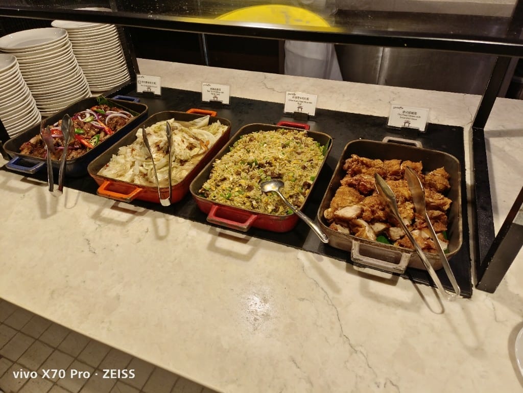 【台北吃到飽】美福彩匯下午茶15訪，回味美味的爐烤牛排、牛肉湯和NO1的甜點❤️