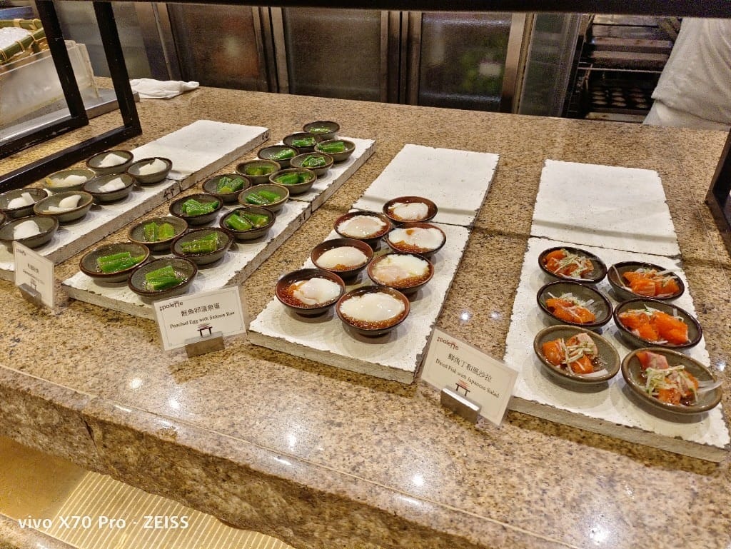 【台北吃到飽】美福彩匯下午茶15訪，回味美味的爐烤牛排、牛肉湯和NO1的甜點❤️