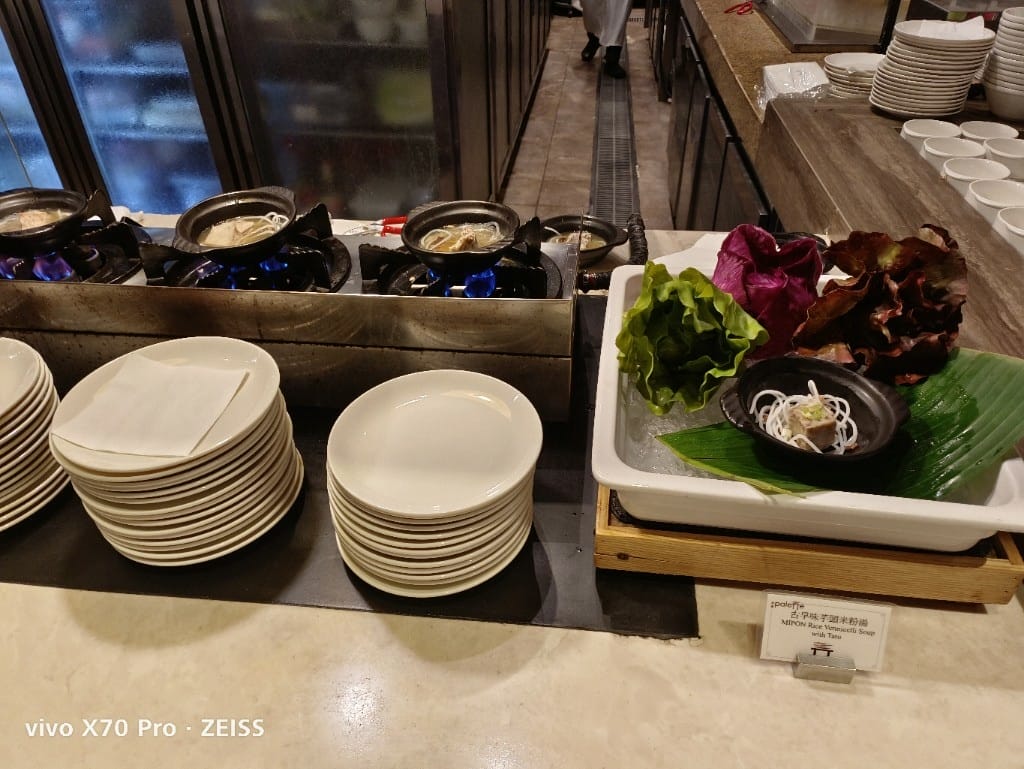 【台北吃到飽】美福彩匯下午茶15訪，回味美味的爐烤牛排、牛肉湯和NO1的甜點❤️