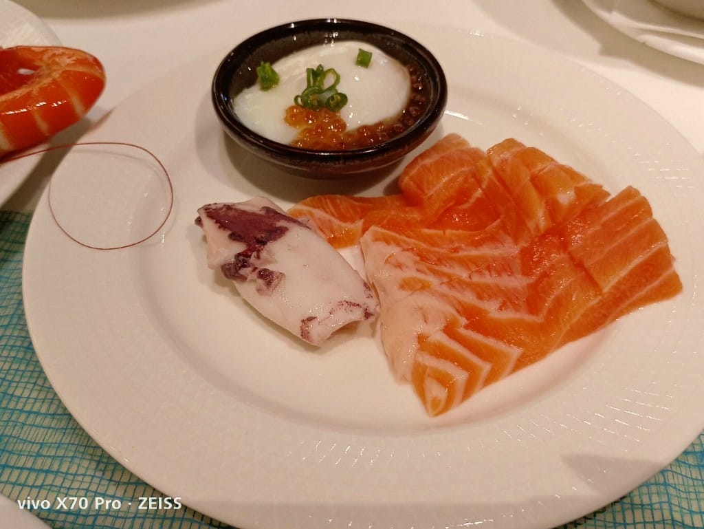 【台北吃到飽】美福彩匯下午茶15訪，回味美味的爐烤牛排、牛肉湯和NO1的甜點❤️