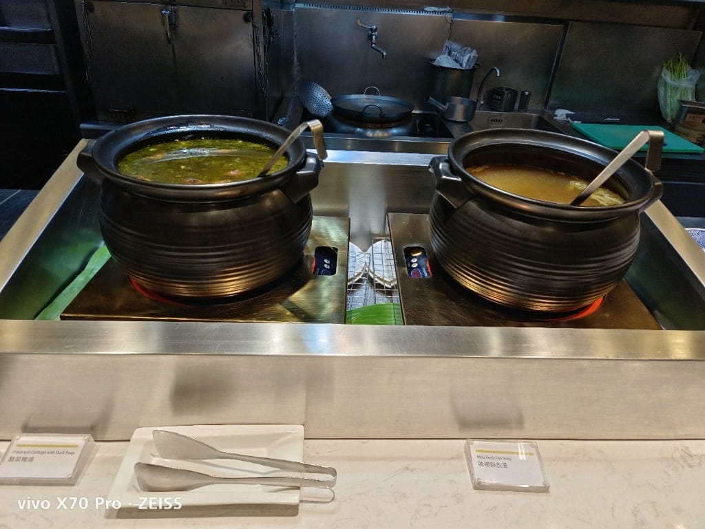 【台北吃到飽】艾美寒舍探索廚房，下午茶餐券買一送一（一人不到600）