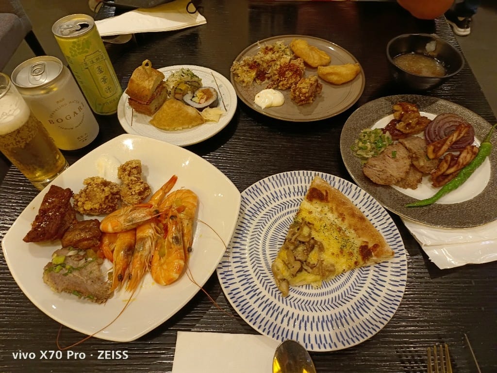 【台北吃到飽】艾美寒舍探索廚房，下午茶餐券買一送一（一人不到600）