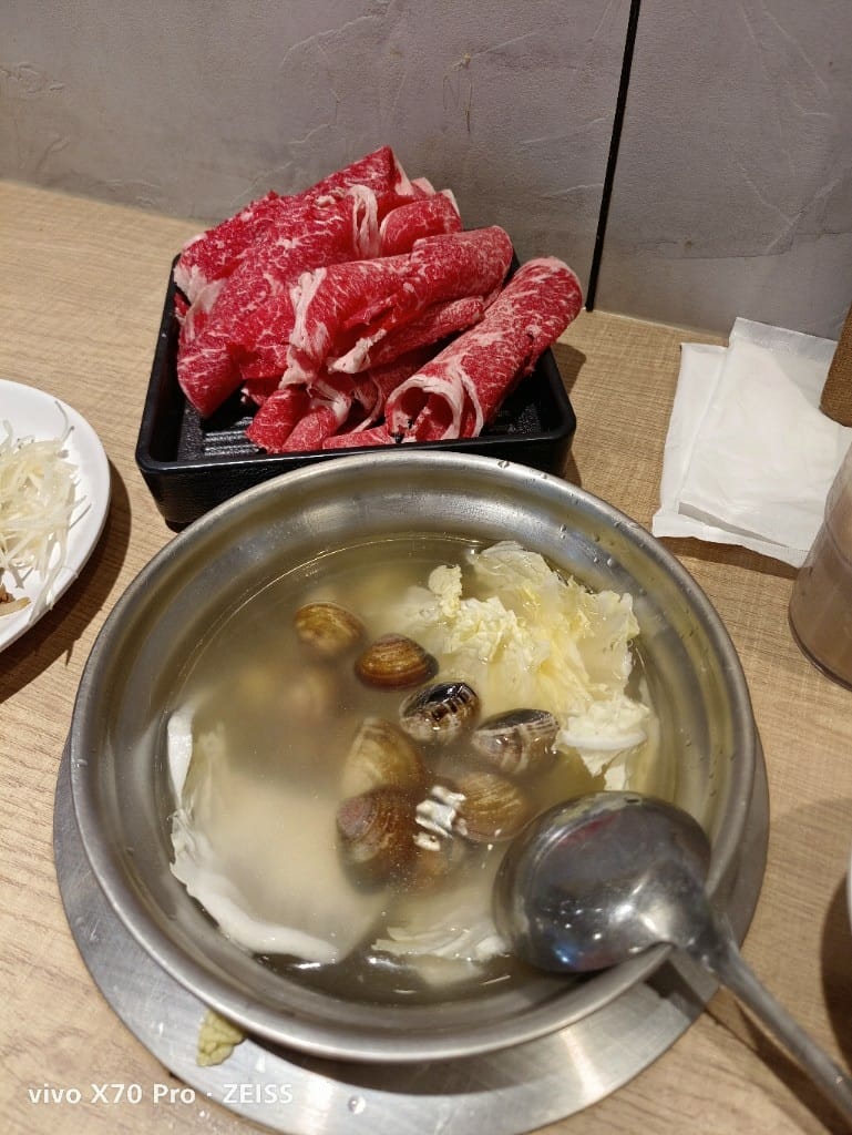 【板橋吃到飽】吉哆火鍋百匯，板橋最愛平價火鍋台灣小吃吃起來❤️