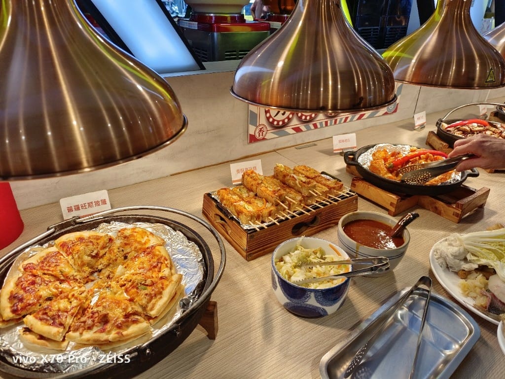 【板橋吃到飽】吉哆火鍋百匯，板橋最愛平價火鍋台灣小吃吃起來❤️