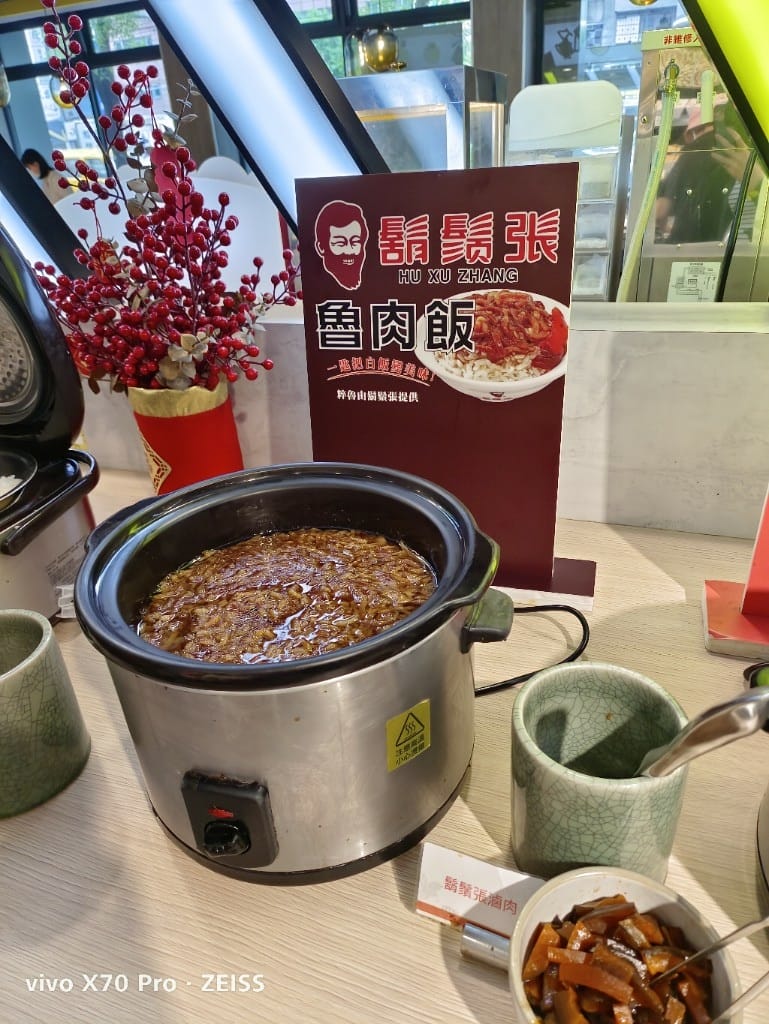 【板橋吃到飽】吉哆火鍋百匯，板橋最愛平價火鍋台灣小吃吃起來❤️