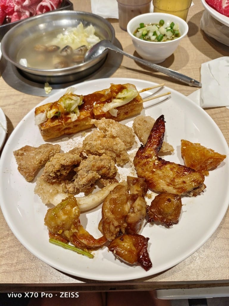 【板橋吃到飽】吉哆火鍋百匯，板橋最愛平價火鍋台灣小吃吃起來❤️