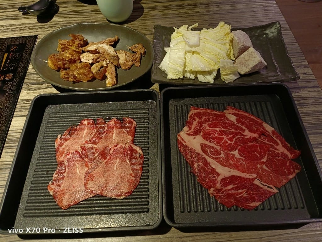 【台北吃到飽】狂野麻神麻辣火鍋，有現煎牛排的麻辣鍋吃到飽耶！