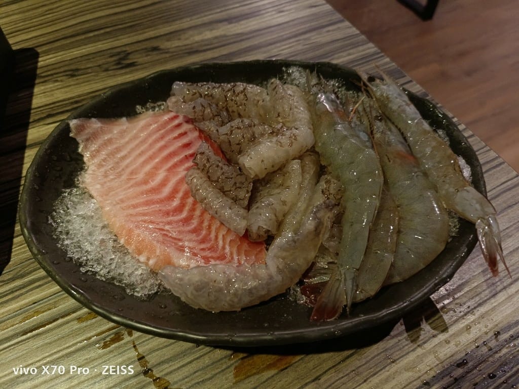 【台北吃到飽】狂野麻神麻辣火鍋，有現煎牛排的麻辣鍋吃到飽耶！