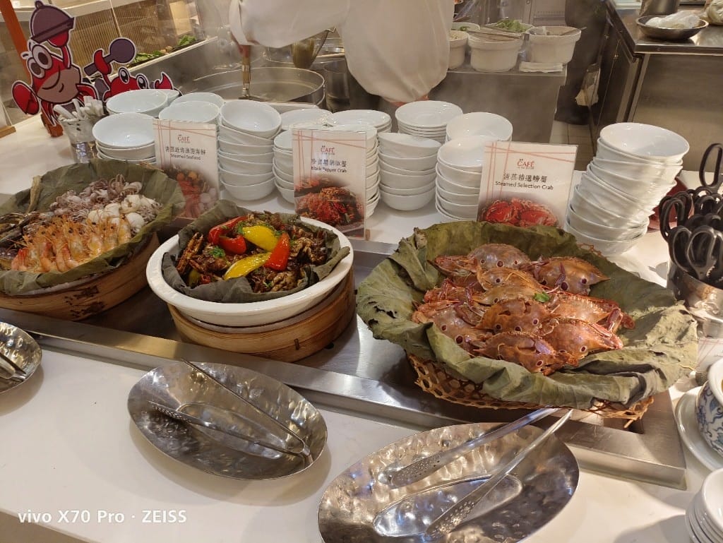 【台北吃到飽】香格里拉遠企CAFE平日午餐，秋蟹季開跑囉！20220923