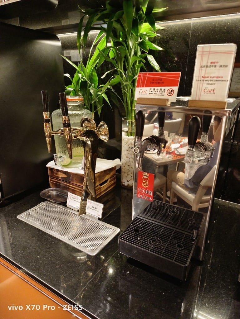 【台北吃到飽】香格里拉遠企CAFE平日午餐，秋蟹季開跑囉！20220923