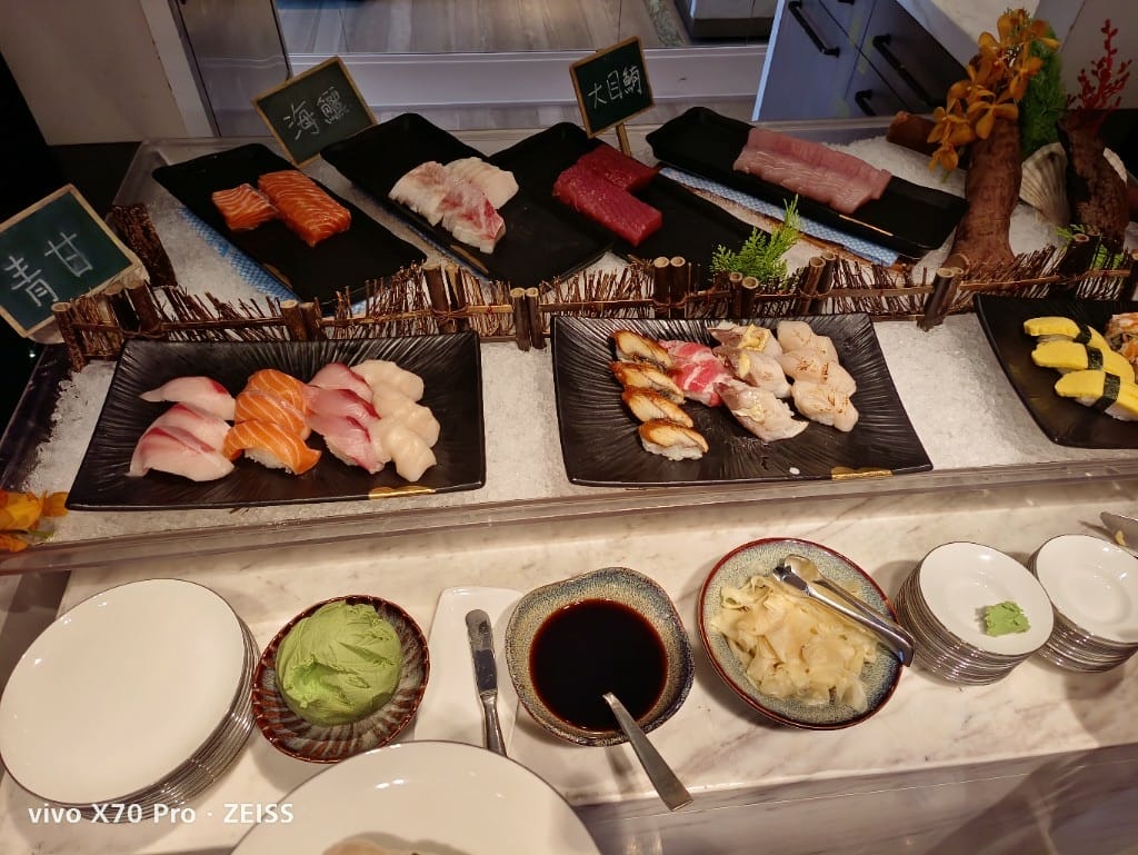【台北吃到飽】東方文華酒店CAFÉ 4訪，2022最難訂位的飯店Buffet，頂級海鮮通通都有！！！