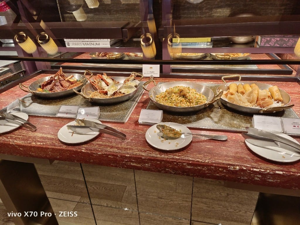 【台北吃到飽】東方文華酒店CAFÉ 4訪，2022最難訂位的飯店Buffet，頂級海鮮通通都有！！！