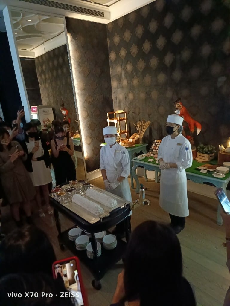 【台北吃到飽】東方文華酒店CAFÉ 4訪，2022最難訂位的飯店Buffet，頂級海鮮通通都有！！！