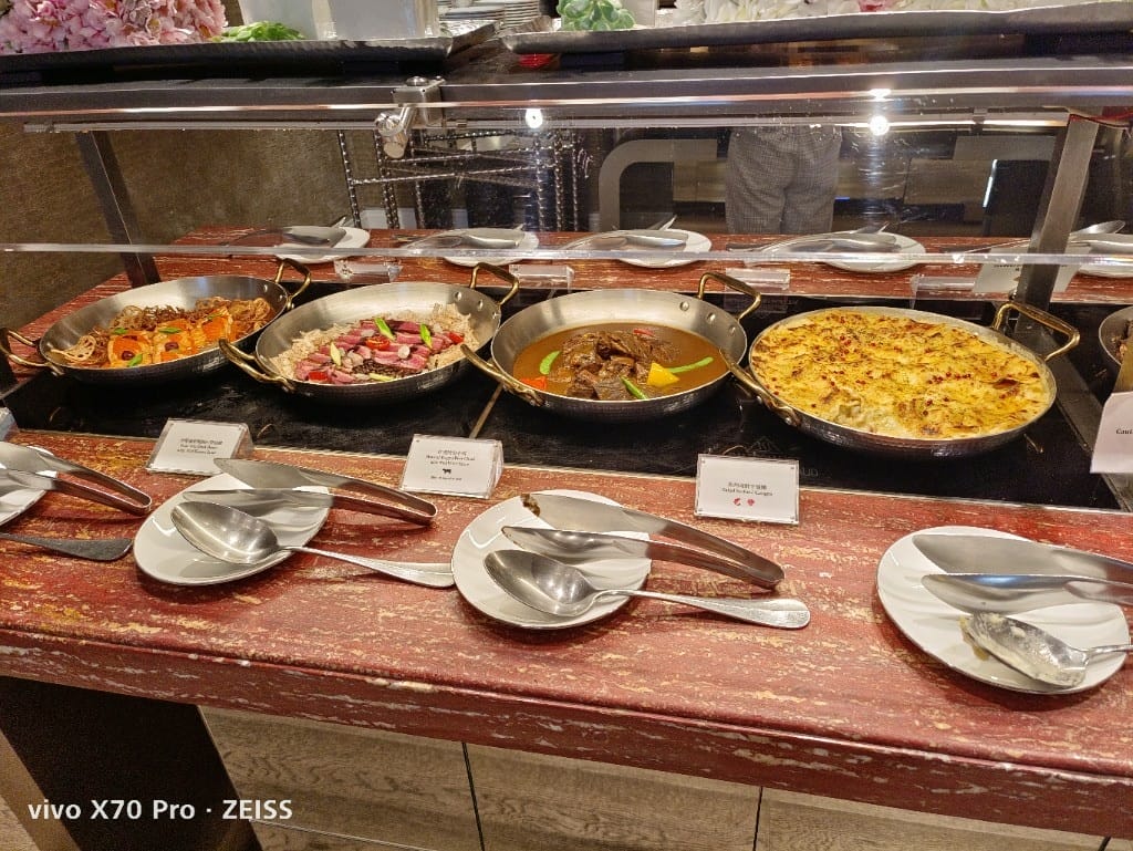 【台北吃到飽】東方文華酒店CAFÉ 4訪，2022最難訂位的飯店Buffet，頂級海鮮通通都有！！！