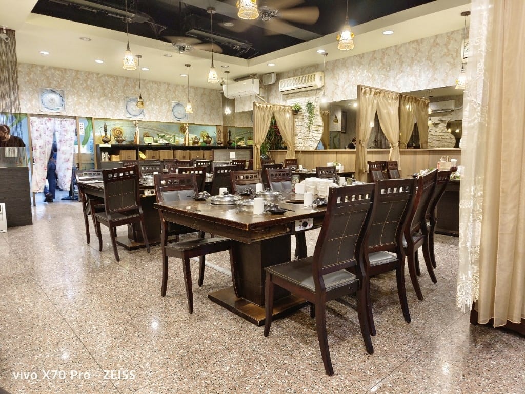 【新莊美食】 喜園火鍋新莊幸福店，食材新鮮又美味的火鍋店