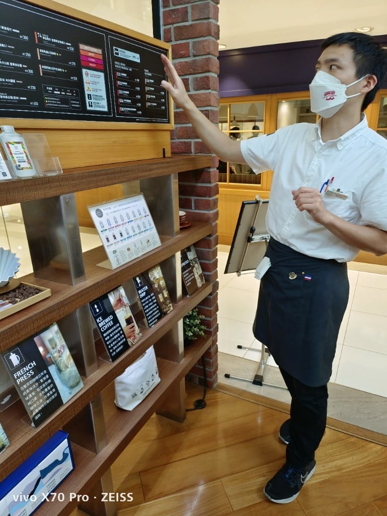 【台灣25間最佳咖啡館】COFFEE LOVER’s PLANET，週末一位難求咖啡館！