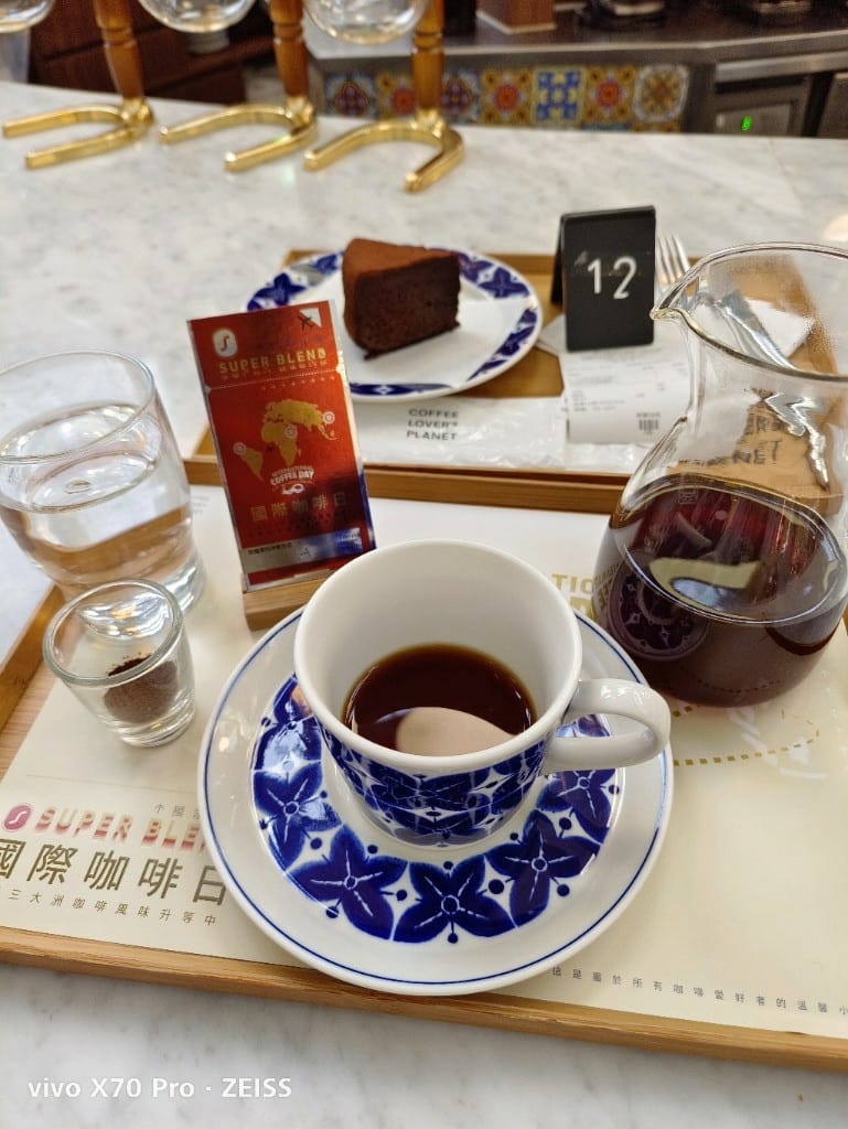【台灣25間最佳咖啡館】COFFEE LOVER’s PLANET，週末一位難求咖啡館！