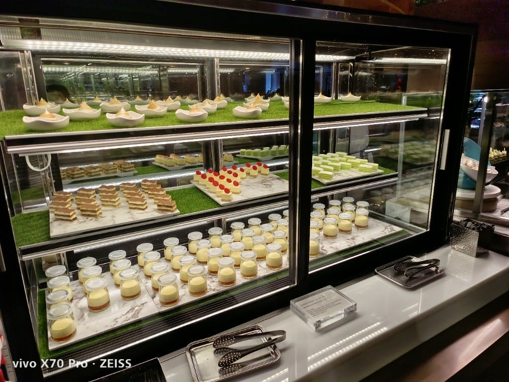 【台北吃到飽】喜來登12廚下午餐，JCB買一送一