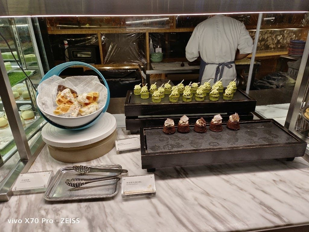 【台北吃到飽】喜來登12廚下午餐，JCB買一送一