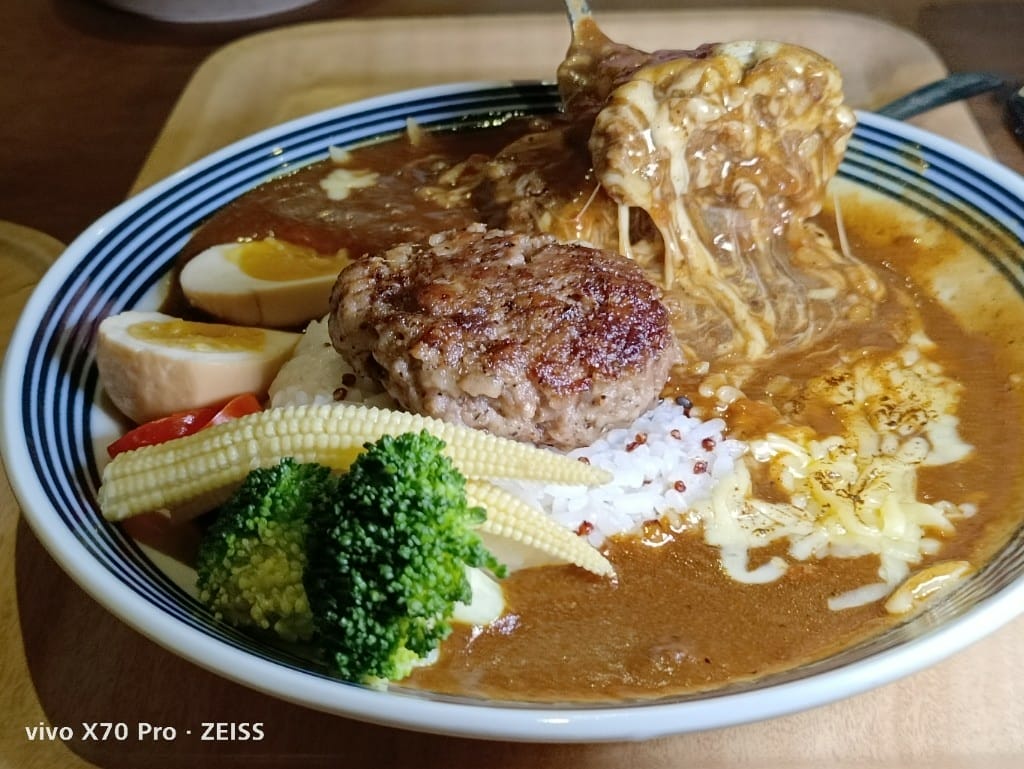 【台北美食】倆男咖啡室，有美味咖哩飯及甜點的巷弄咖啡館❤️