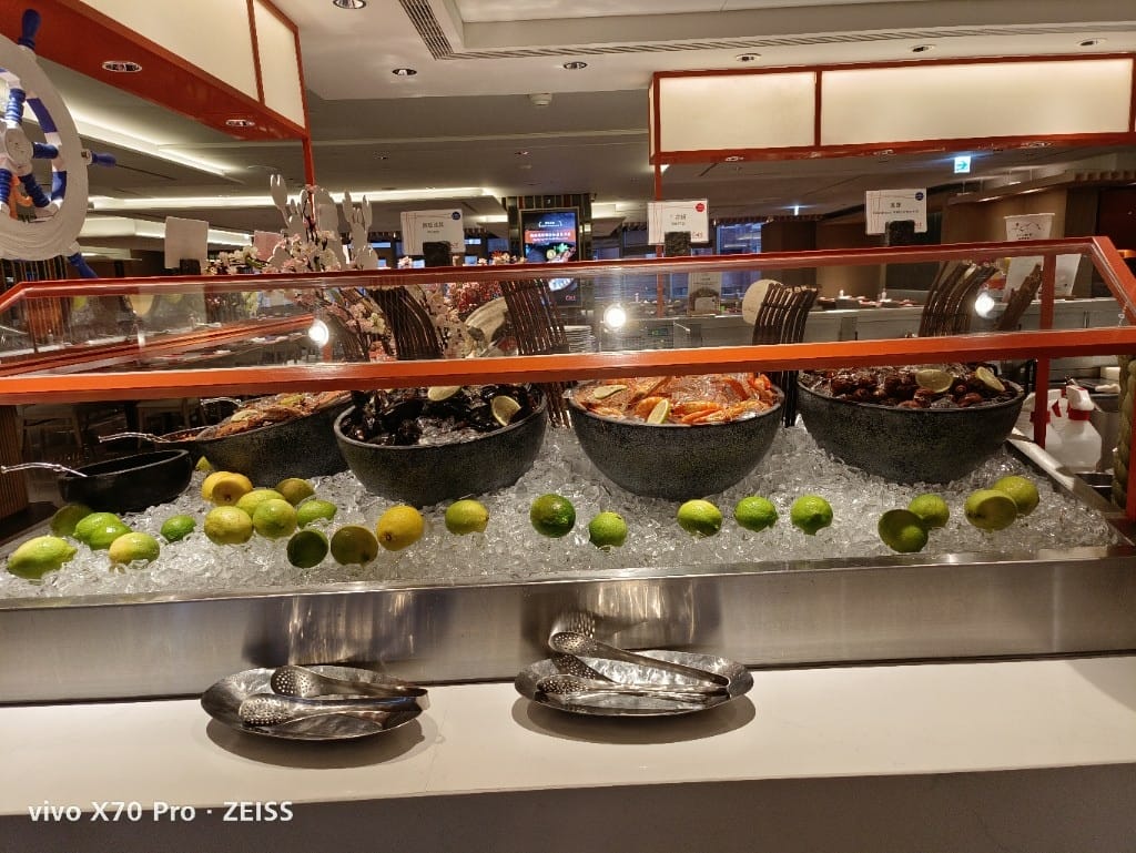 【台北吃到飽】香格里拉遠企CAFE7訪，平日午餐買一送一