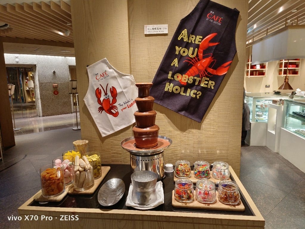 【台北吃到飽】香格里拉遠企CAFE7訪，平日午餐買一送一