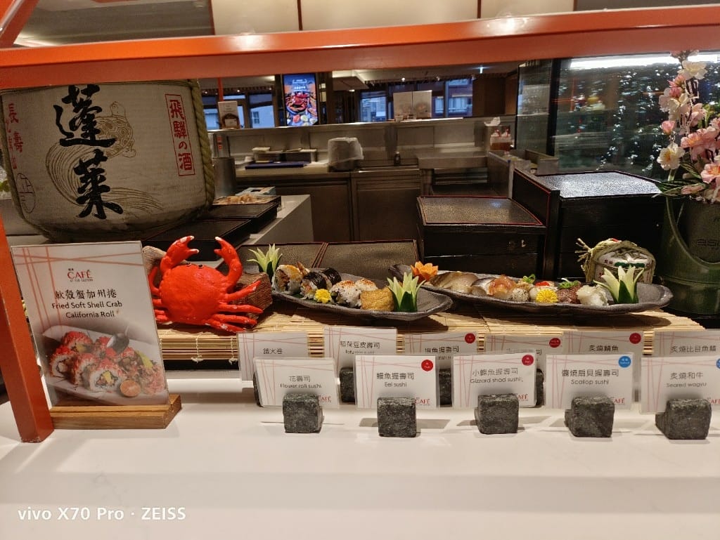 【台北吃到飽】香格里拉遠企CAFE7訪，平日午餐買一送一