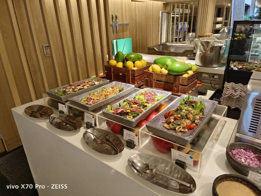 【台北吃到飽】香格里拉遠企CAFE7訪，平日午餐買一送一