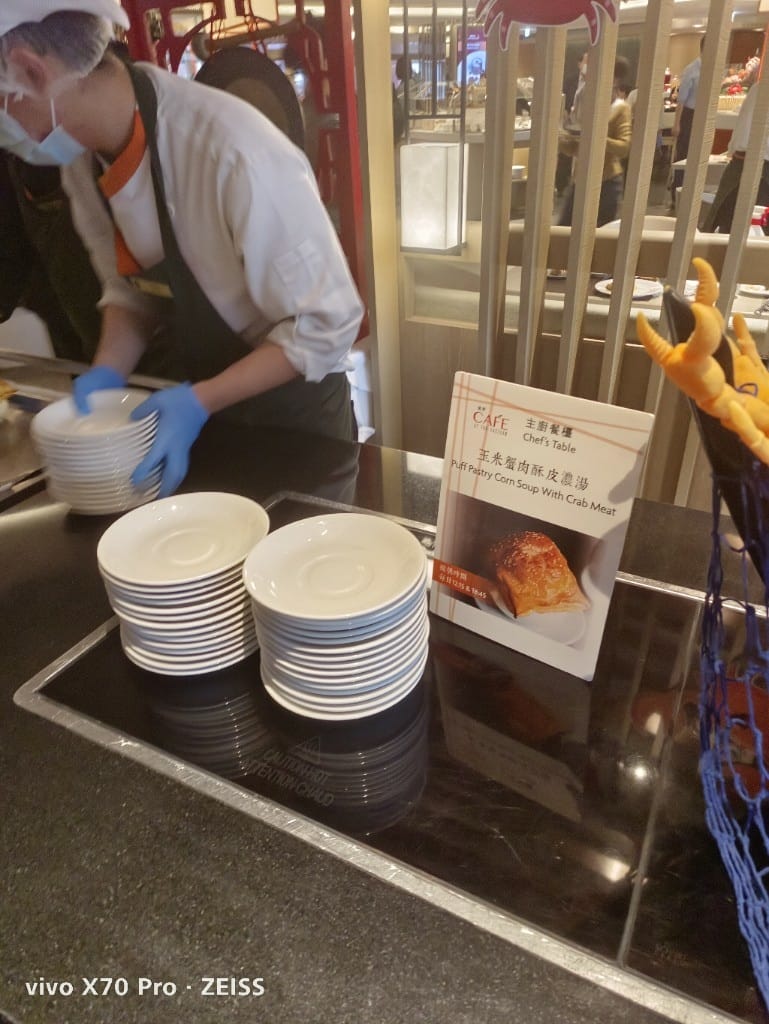 【台北吃到飽】香格里拉遠企CAFE7訪，平日午餐買一送一