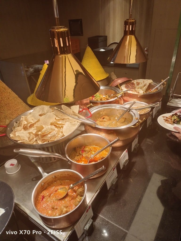 【台北吃到飽】香格里拉遠企CAFE7訪，平日午餐買一送一