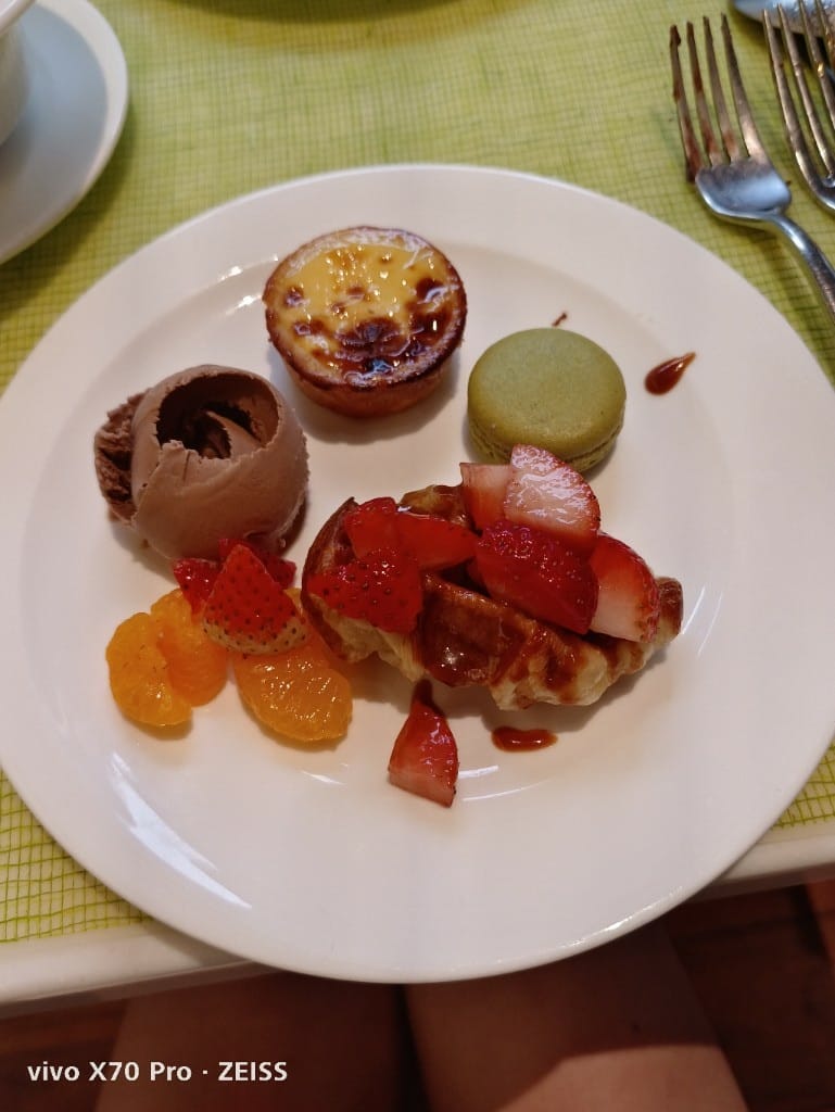 【台北吃到飽】美福彩匯午餐17訪，金卡會員買一送一