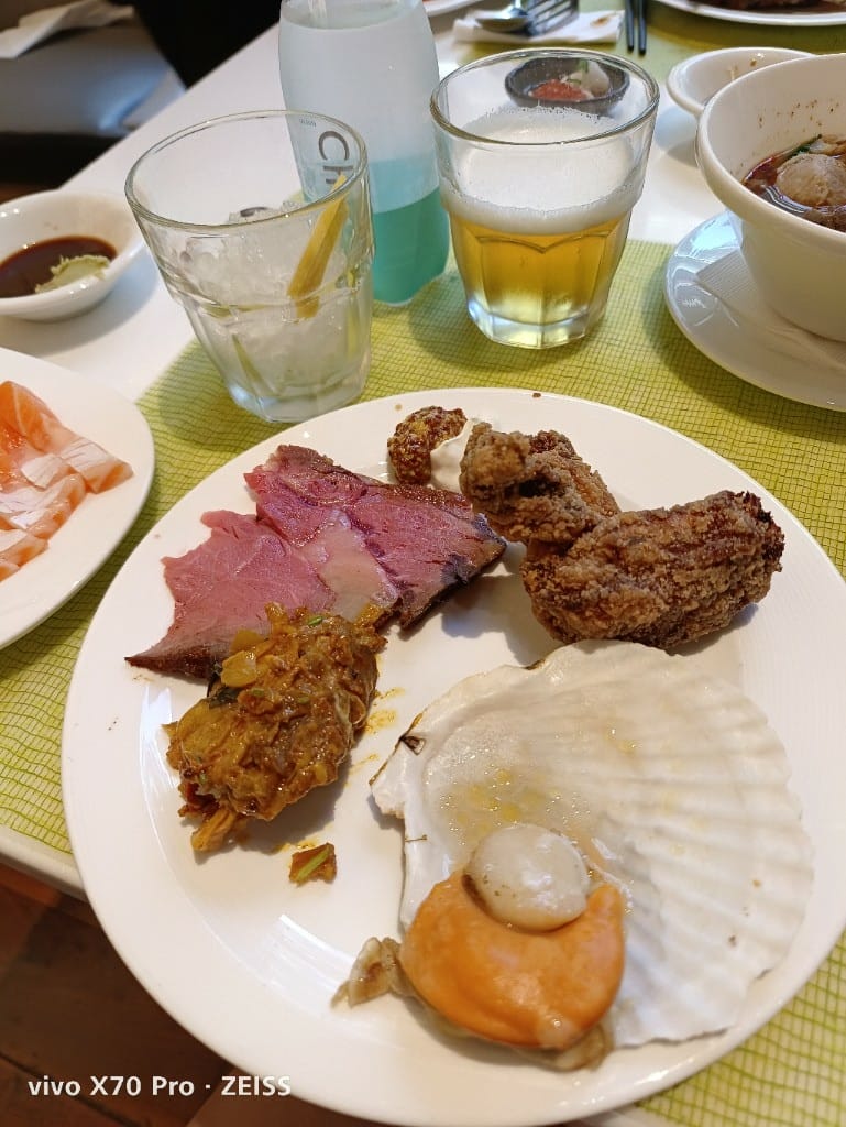 【台北吃到飽】美福彩匯午餐17訪，金卡會員買一送一