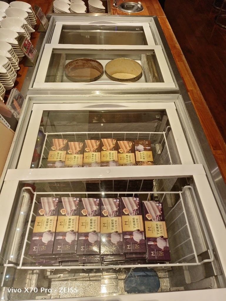 【台北吃到飽】美福彩匯午餐17訪，金卡會員買一送一