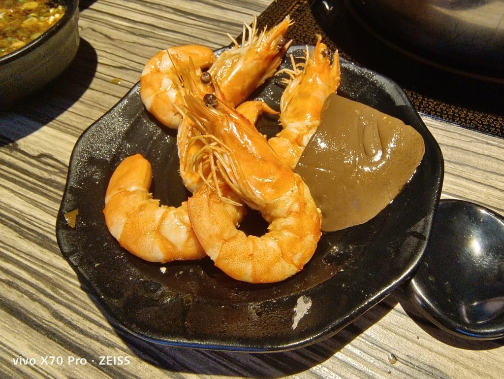 【台北吃到飽】狂野麻神麻辣火鍋2訪，有現煎牛排的麻辣鍋吃到飽耶！