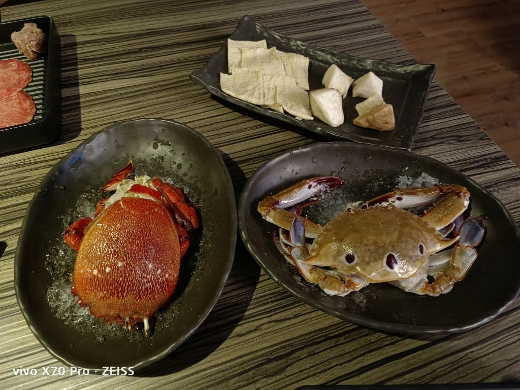 【台北吃到飽】狂野麻神麻辣火鍋2訪，有現煎牛排的麻辣鍋吃到飽耶！