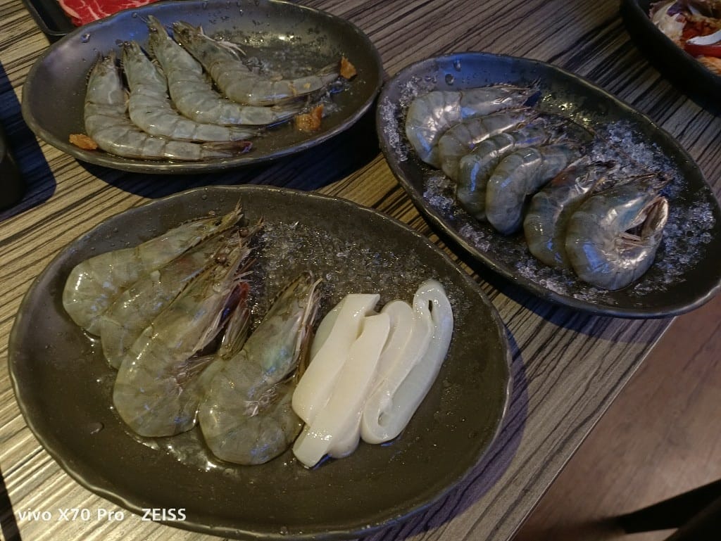 【台北吃到飽】狂野麻神麻辣火鍋2訪，有現煎牛排的麻辣鍋吃到飽耶！