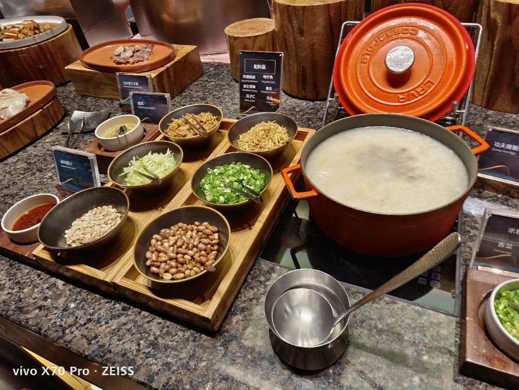 【板橋吃到飽】饗食天堂板橋店，平日午餐😸
