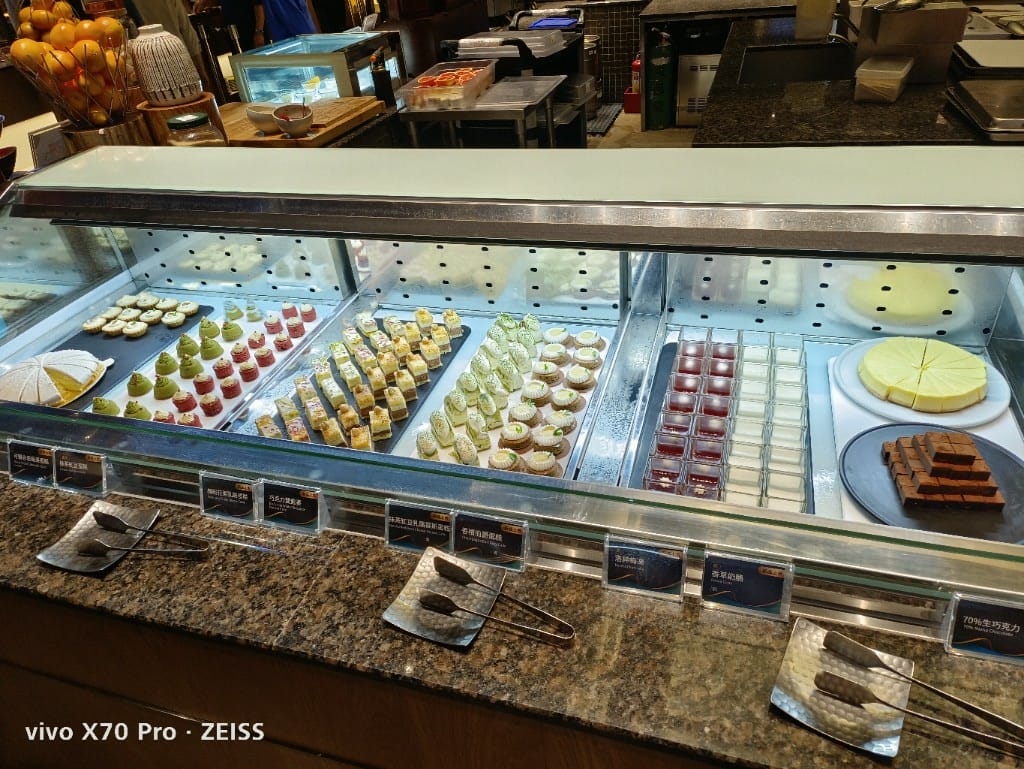 【板橋吃到飽】饗食天堂板橋店，平日午餐😸