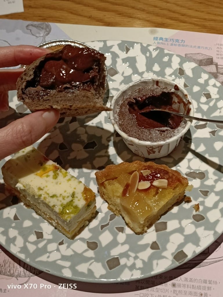 【板橋吃到飽】饗食天堂板橋店，平日午餐😸