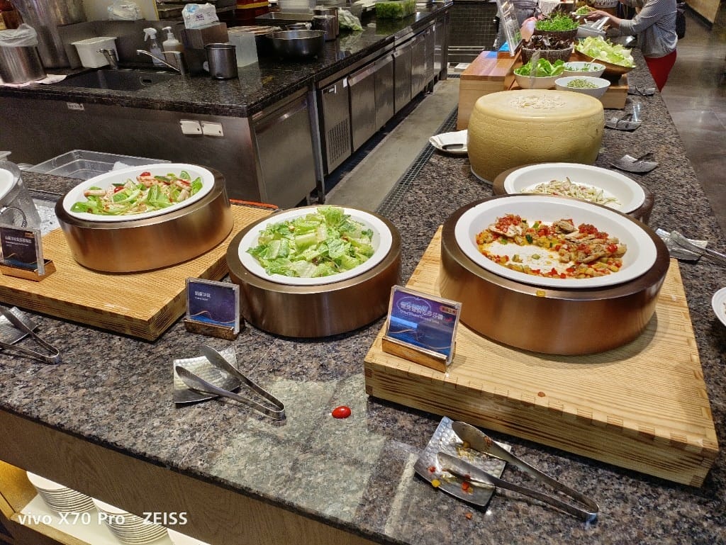 【板橋吃到飽】饗食天堂板橋店，平日午餐😸