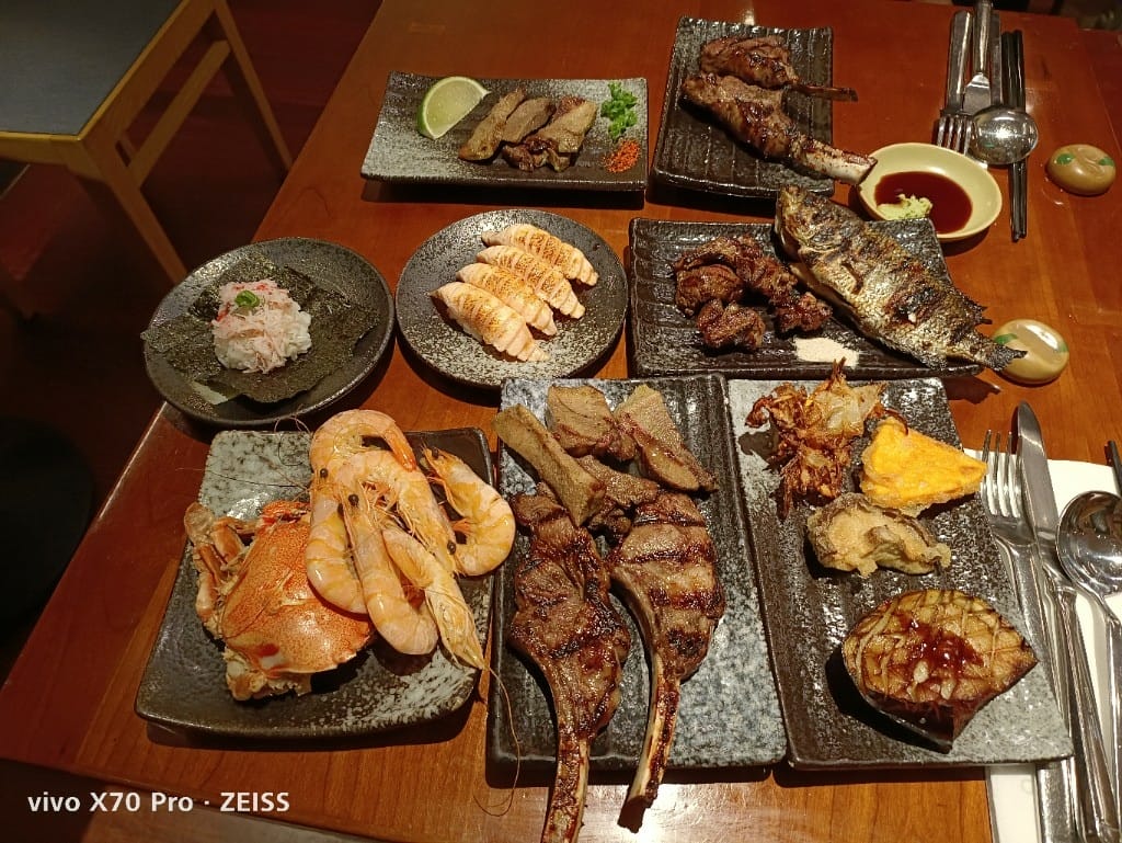 【台北吃到飽】 君悅酒店彩日本料理，純日料吃到飽，HSBC買一送一哦！