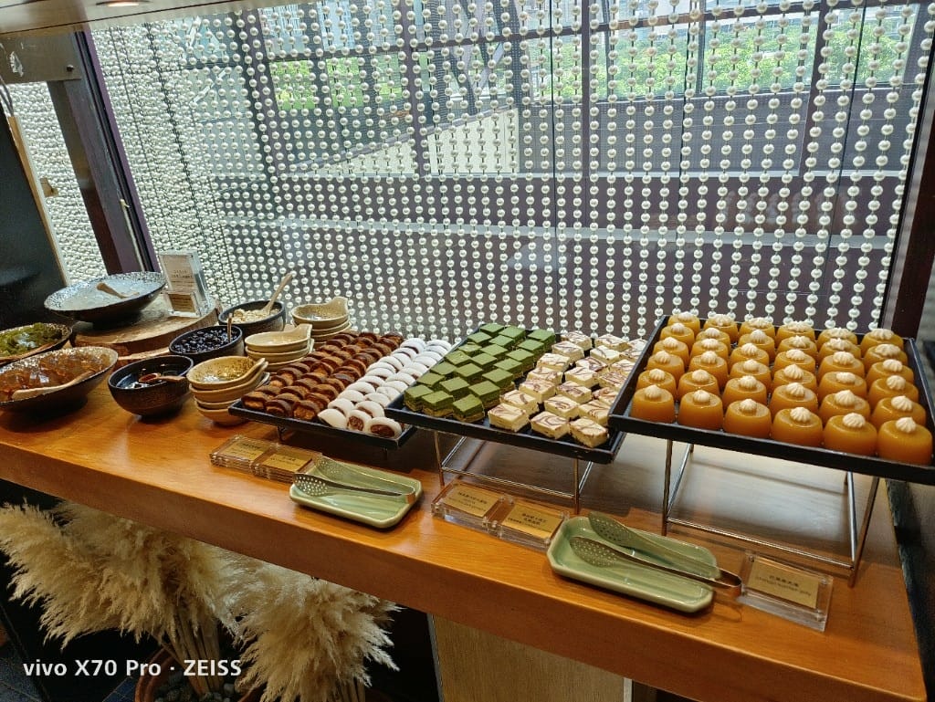 【台北吃到飽】 君悅酒店彩日本料理，純日料吃到飽，HSBC買一送一哦！