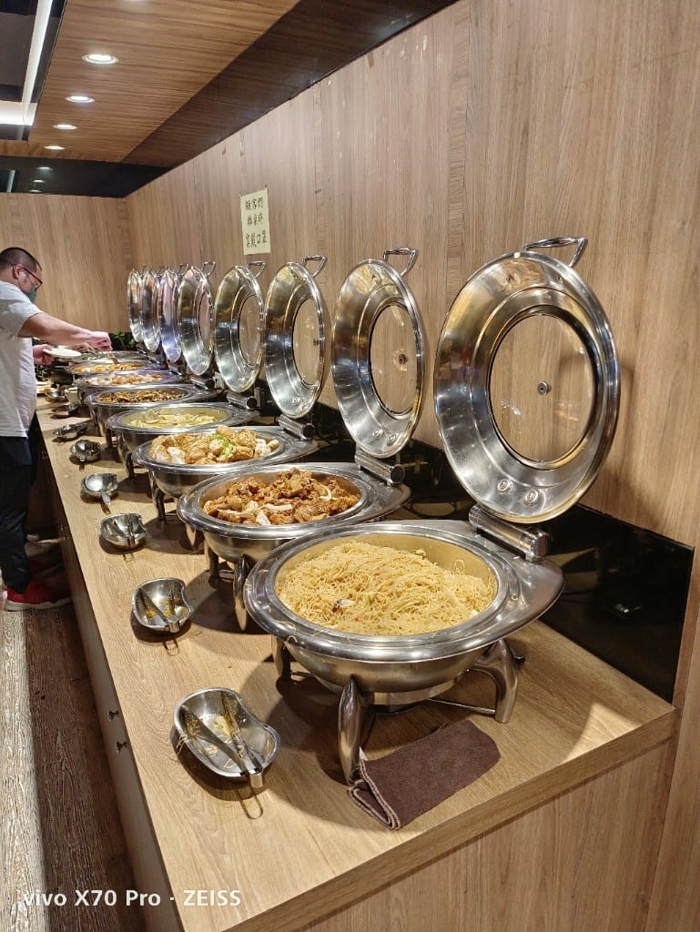 【樹林吃到飽】安格士牛排館樹林店，有現煮料理的牛排百匯吃到飽