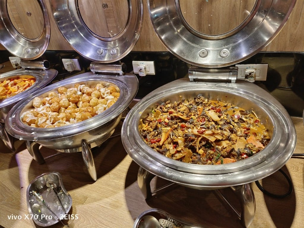 【樹林吃到飽】安格士牛排館樹林店，有現煮料理的牛排百匯吃到飽