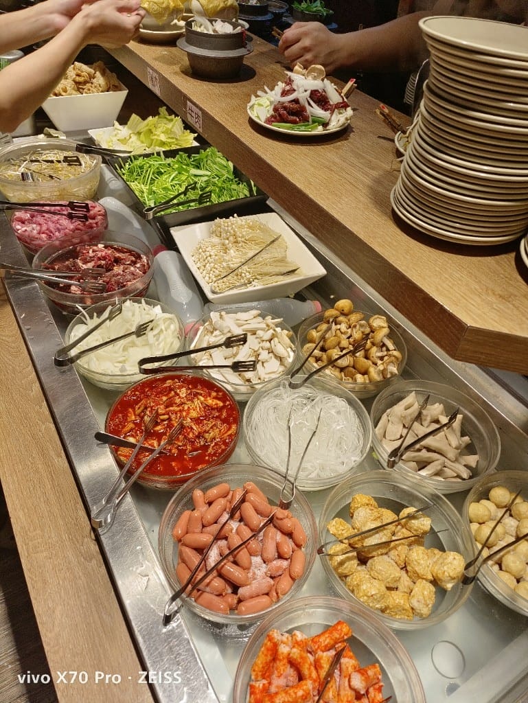 【樹林吃到飽】安格士牛排館樹林店，有現煮料理的牛排百匯吃到飽