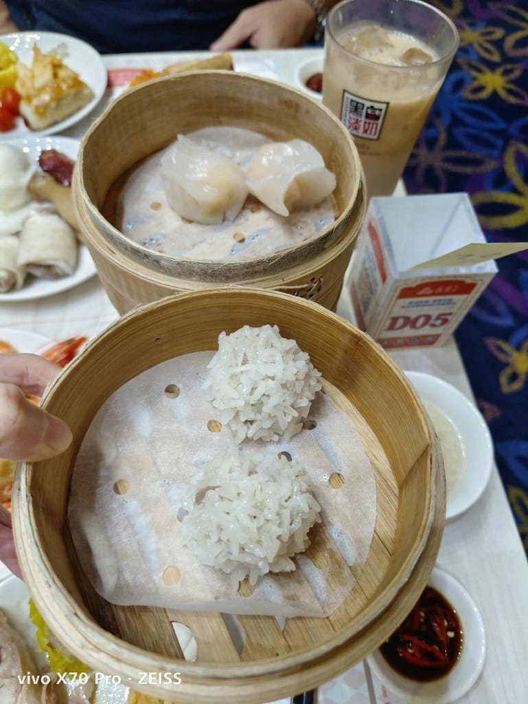 【新北吃到飽】晶宴會館-中和館，買一送一只要$330😸